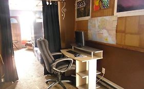 Alaska Backpackers Inn